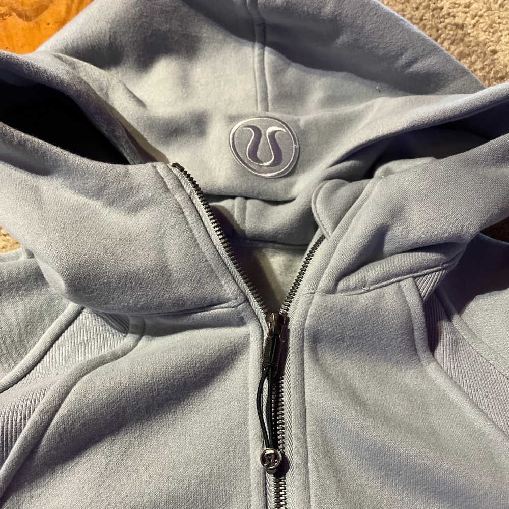 Hooded half zip